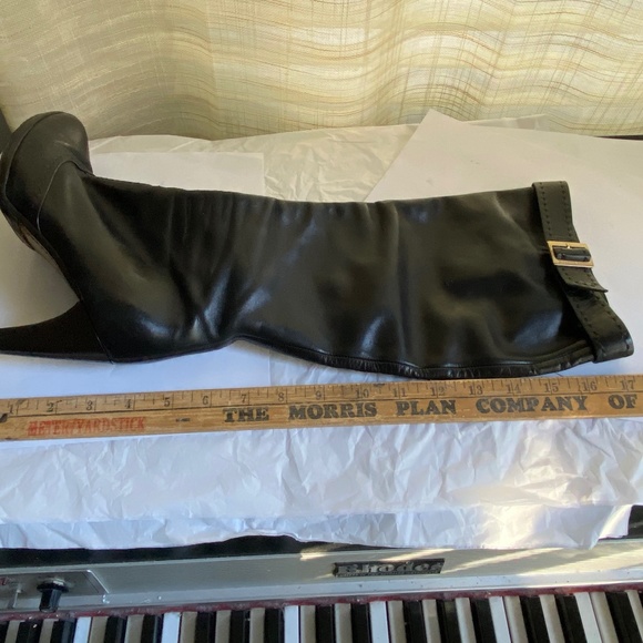 Louis Vuitton black leather zipper knee high boots heels 37.5 silver buckle 7.5 - Picture 14 of 15